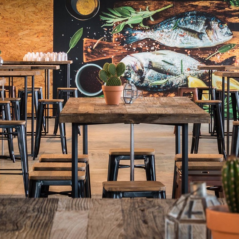 Barkruk Staal Zwart met houten zitvlak