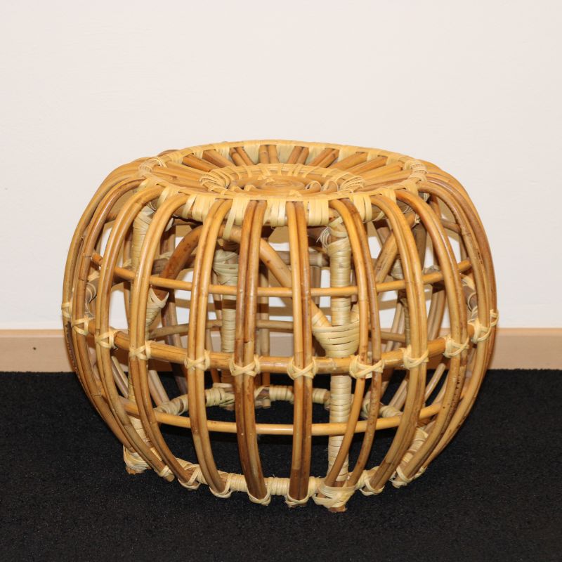 Bijzettafel rotan rond laag