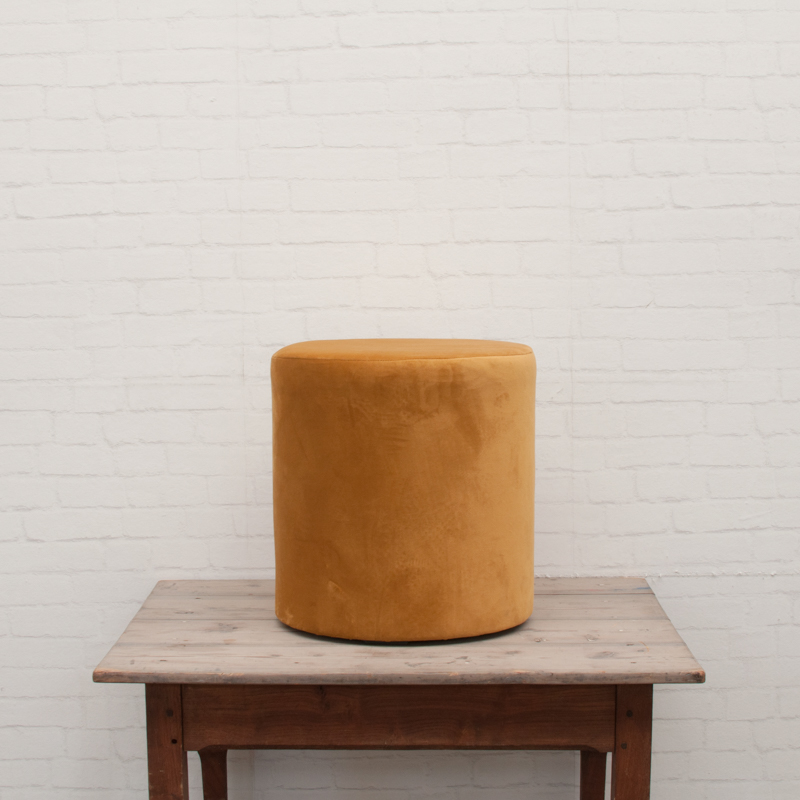 Poef velvet geel