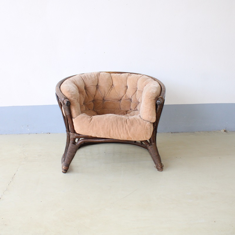 Stoel Rene Rotan Bruin met roze kussen