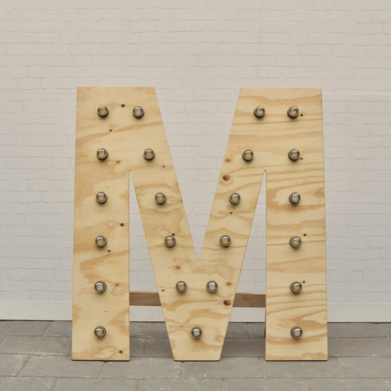 Lichtletter M - klein (ca. 60 cm)