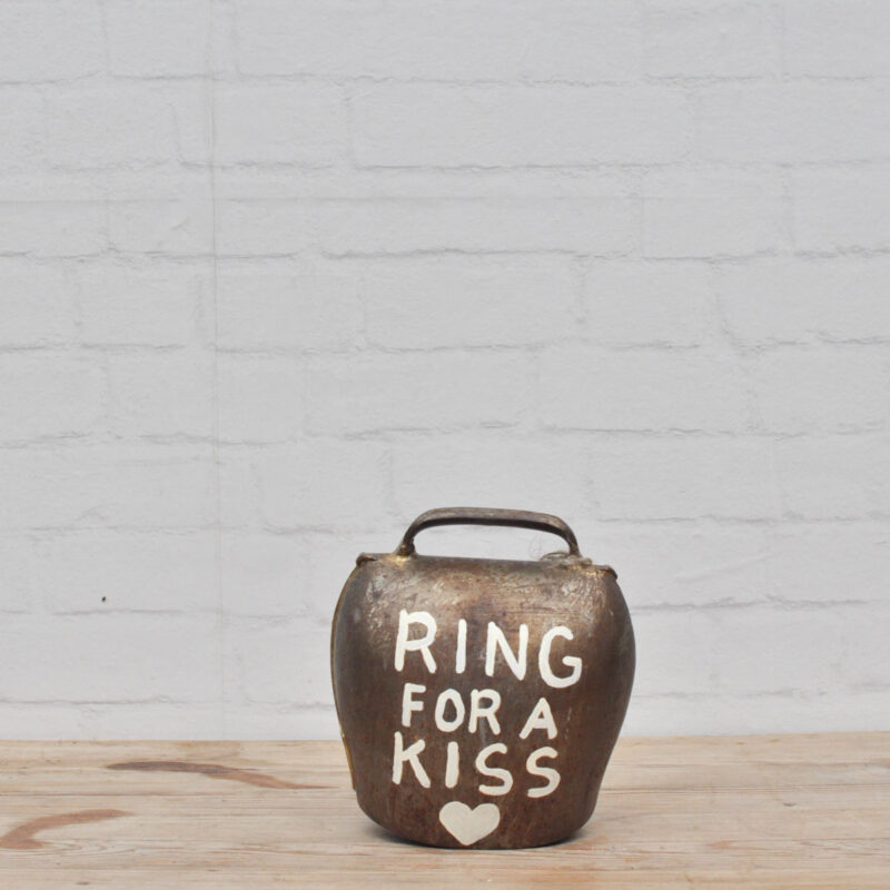 Ring for a kiss